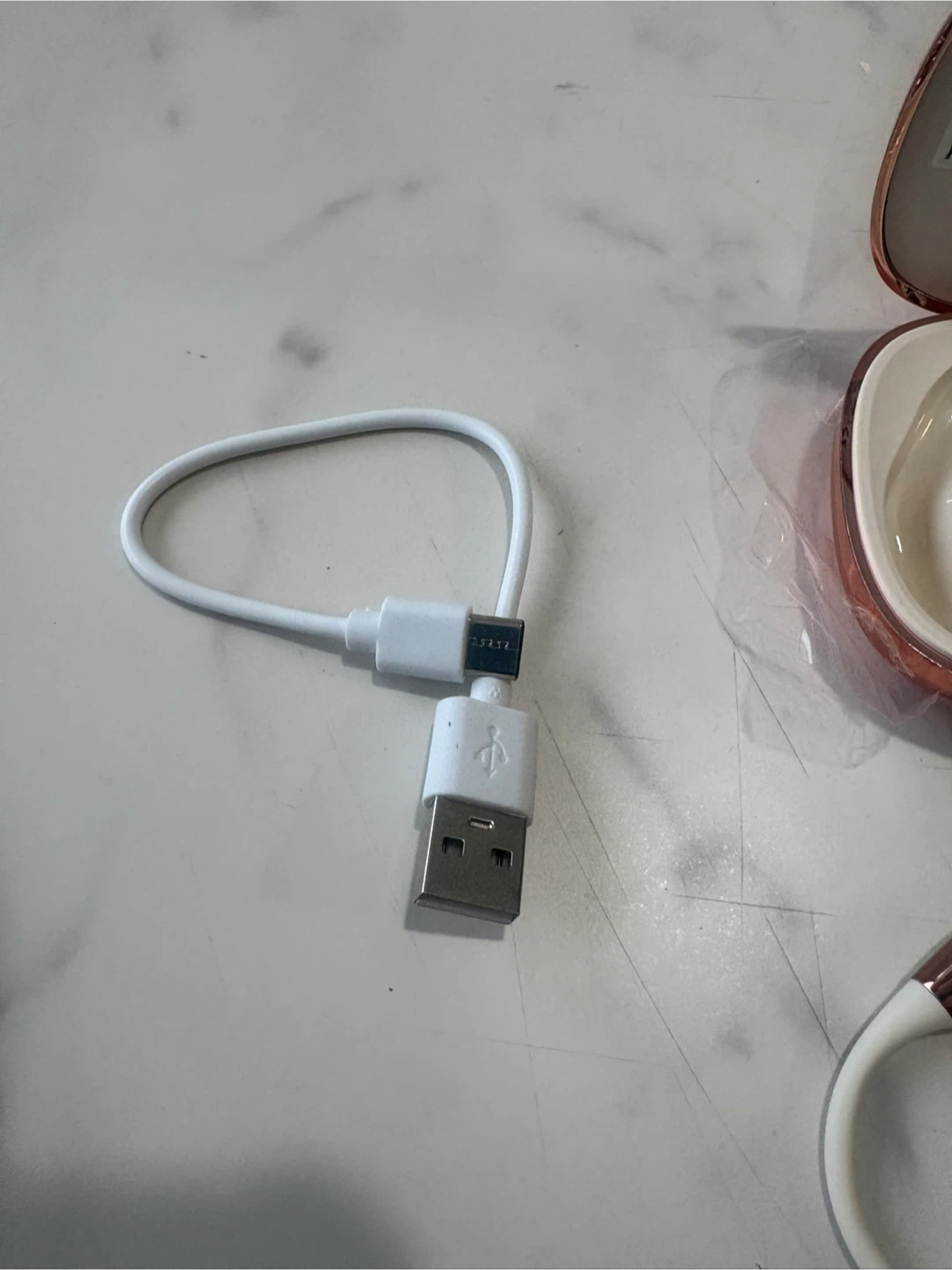 Nev Senyang Wireless Bluetooth Earbuds – Rose Gold (New) - photo 4