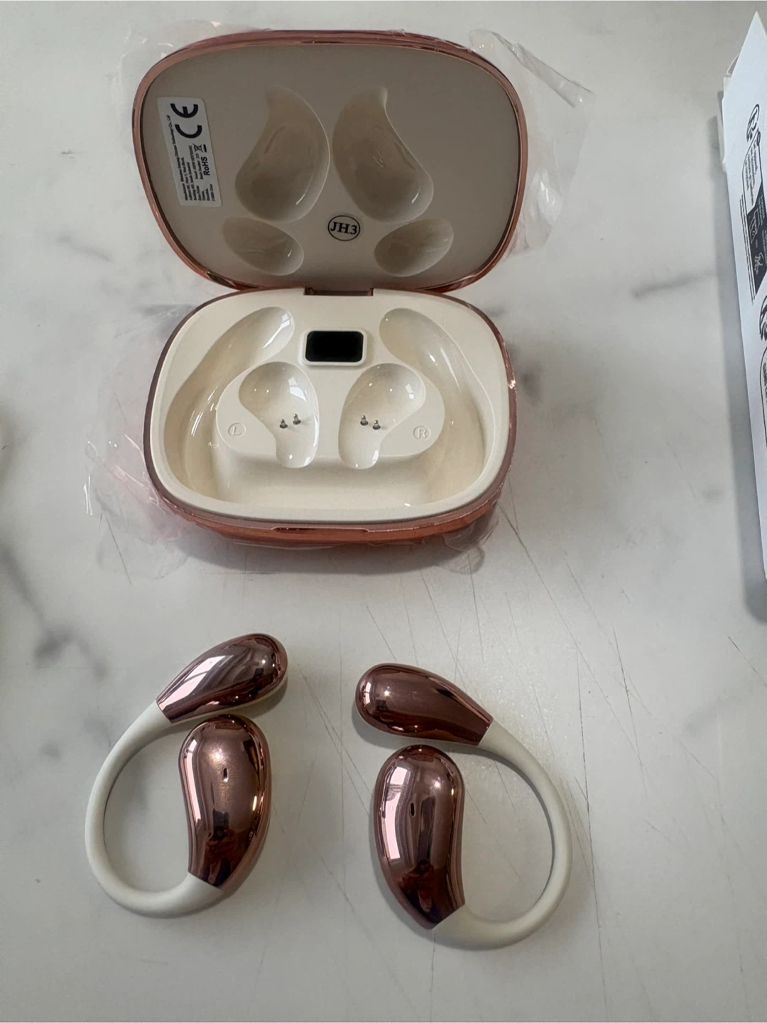 Nev Senyang Wireless Bluetooth Earbuds – Rose Gold (New) - photo 3