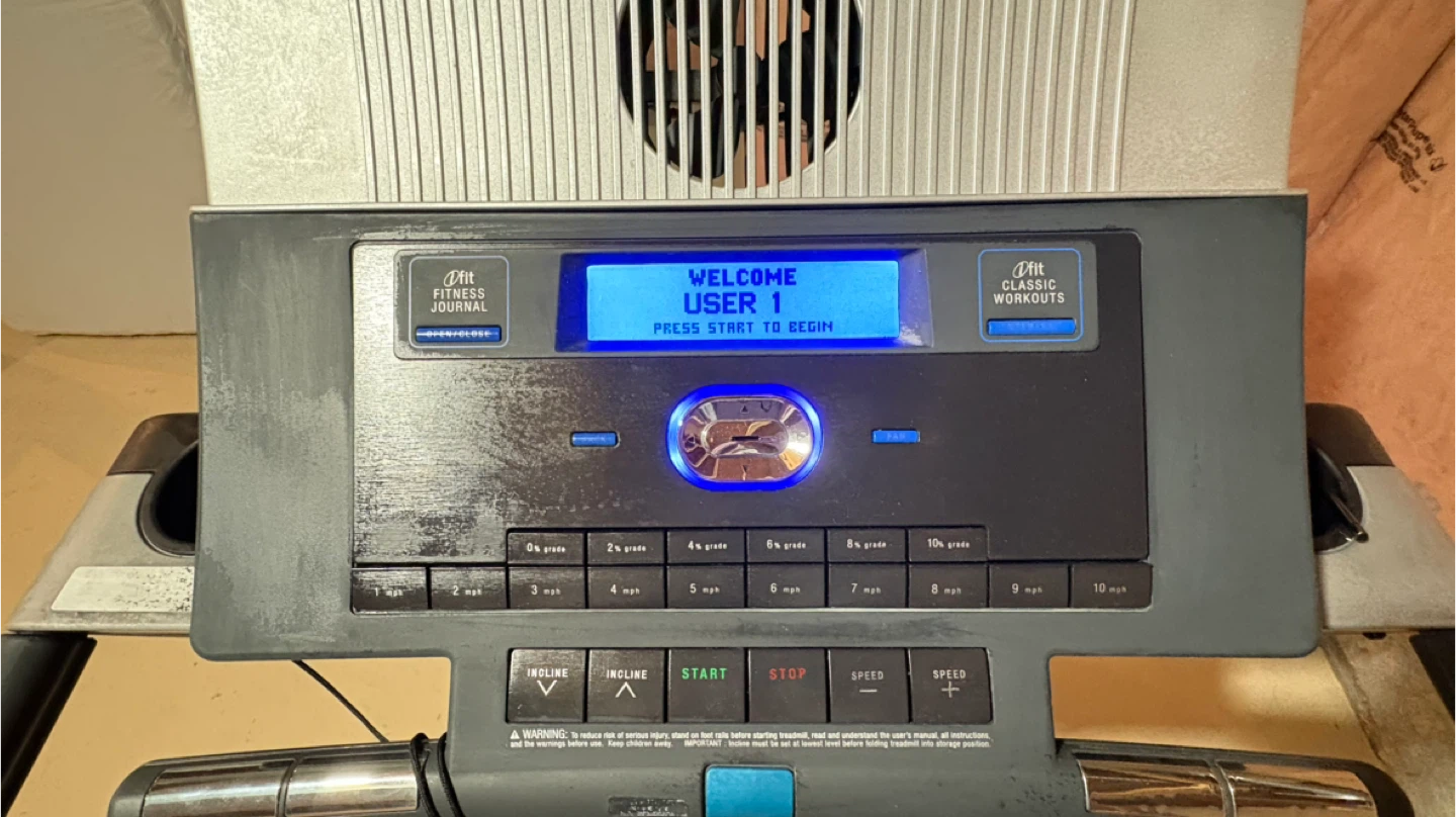 NordicTrack A2155 Treadmill - photo 5