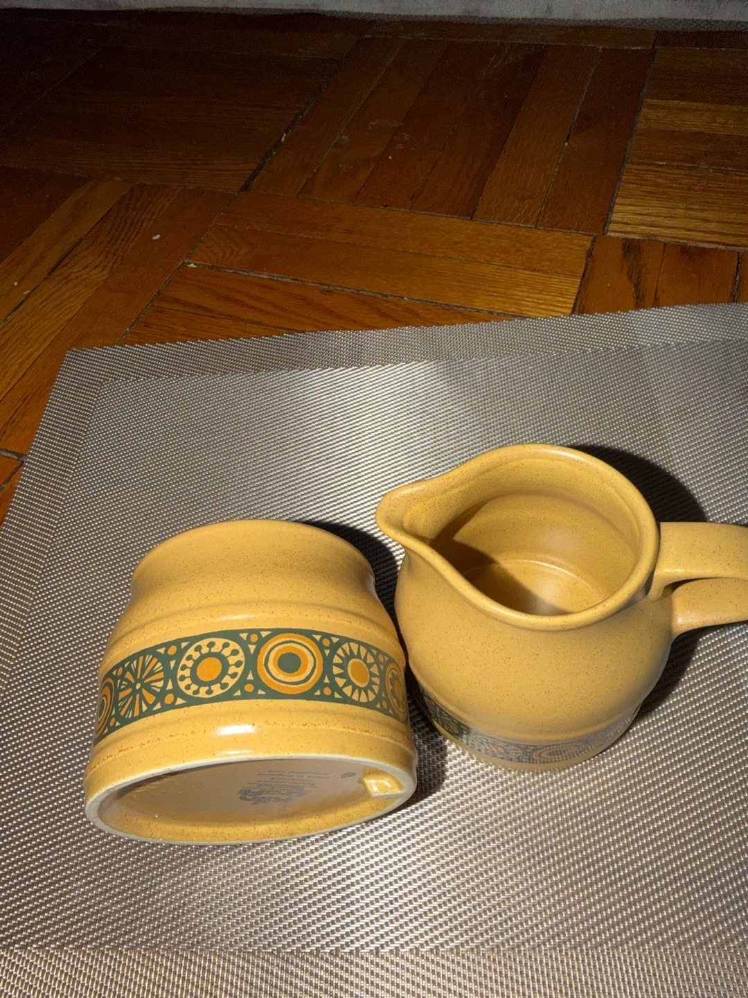 Vintage Kiln Craft "Bachus" Creamer and Sugar Bowl Set - photo 3