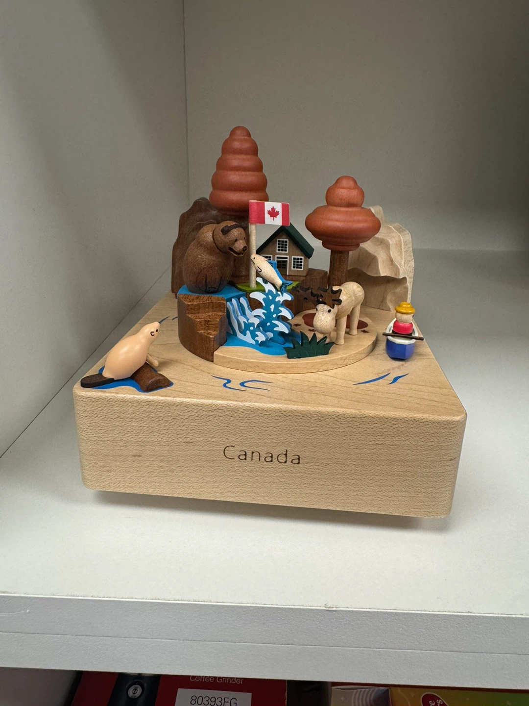 Wooden Canada Music Box with Ferris Wheel and Wildlife Scene - photo 3
