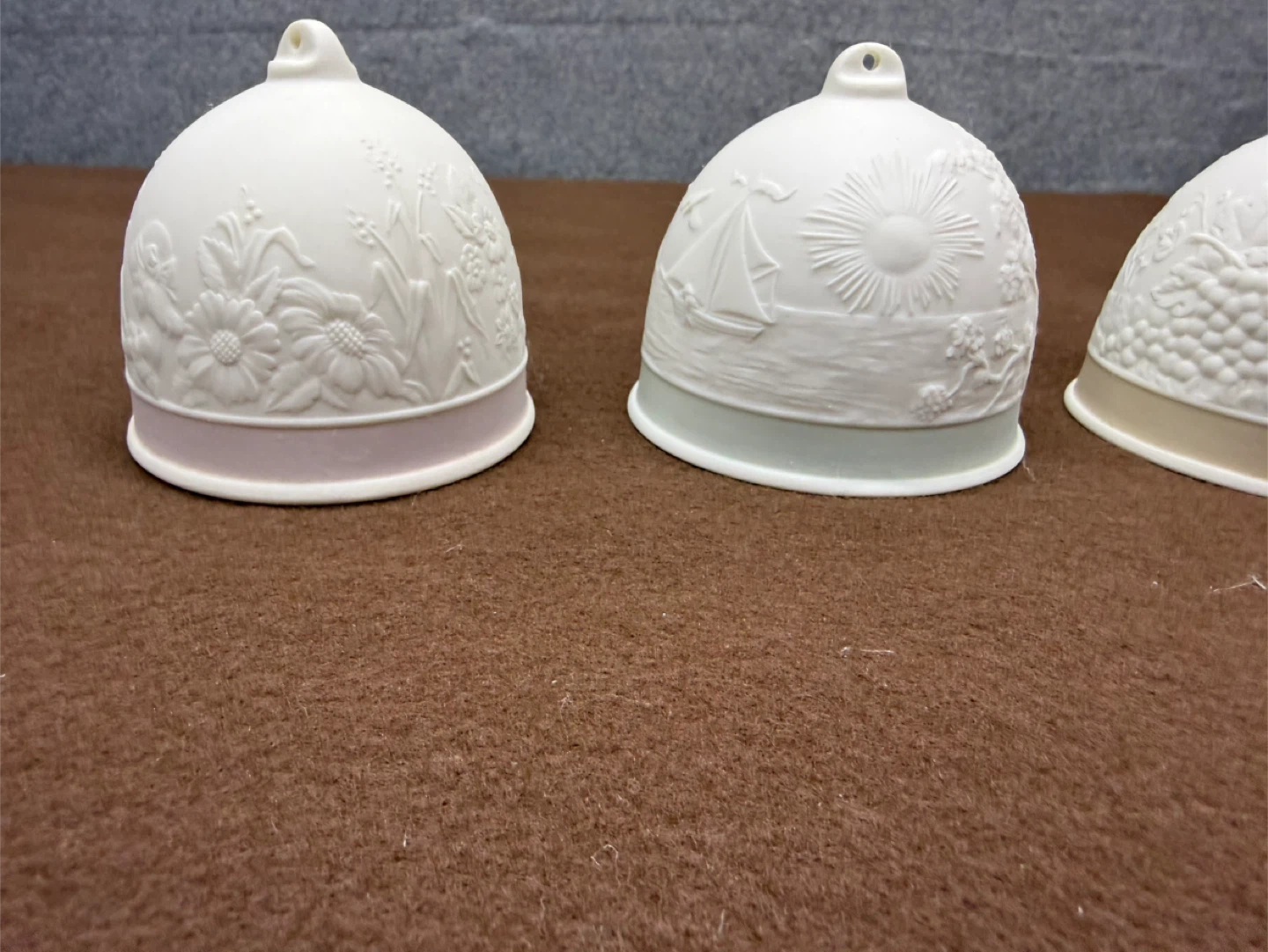 Lladro Collectors Society Bells 1991 92 93 1994 Set + Extra 1994 - photo 5