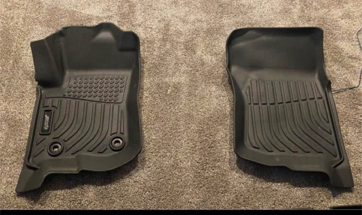 Toyota Land Cruiser 76 All Weather Floor Liners 2024-25 - photo 2