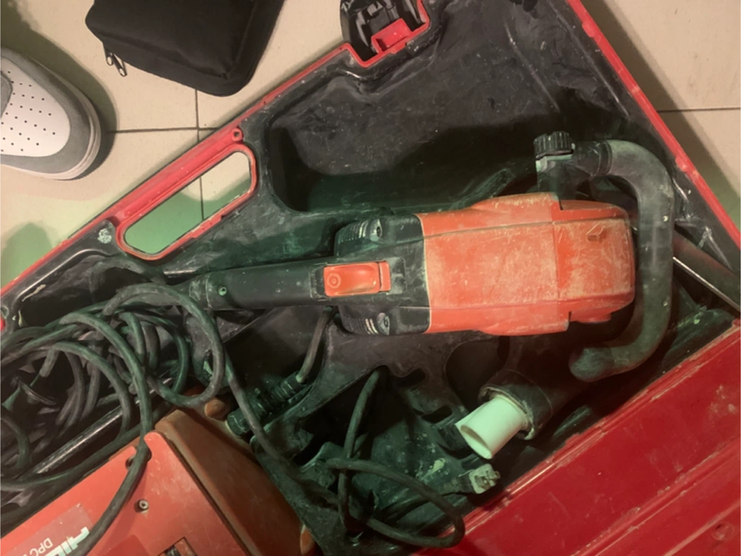 Hilti DPC 20 Diamond Cut-Off Saw - photo 2