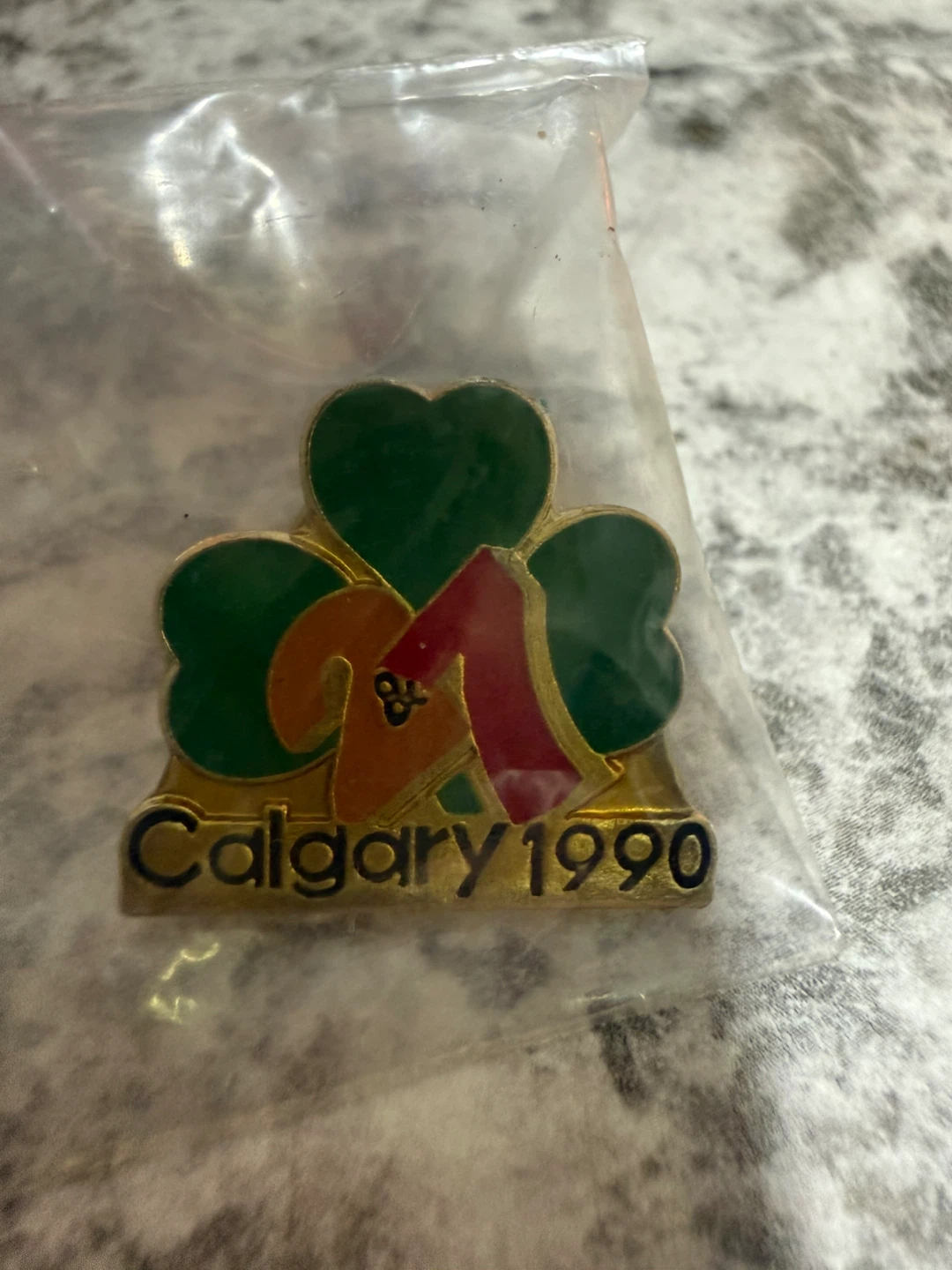 Vintage Pins - photo 3