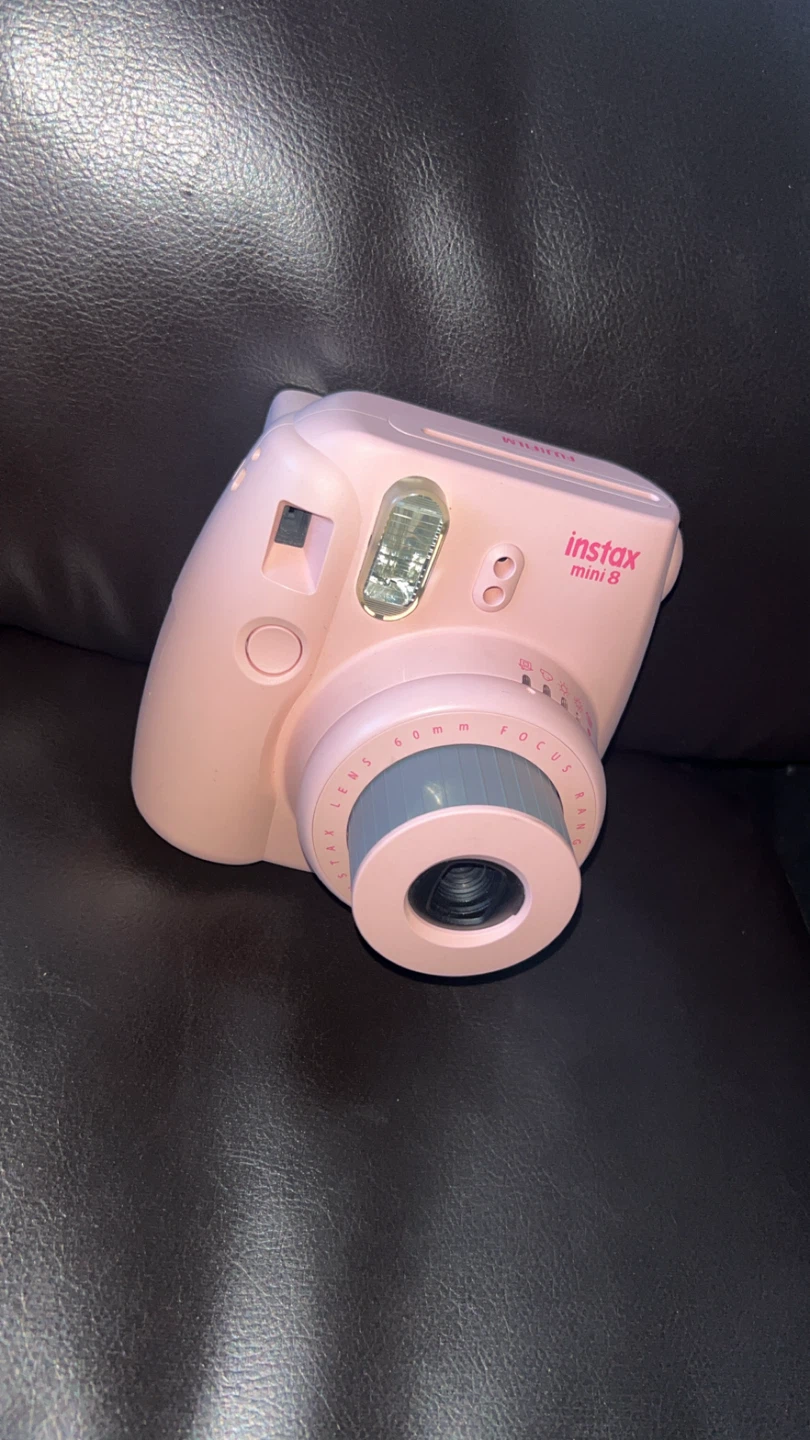 Fujifilm Instax Mini 8 Instant Camera - Pink