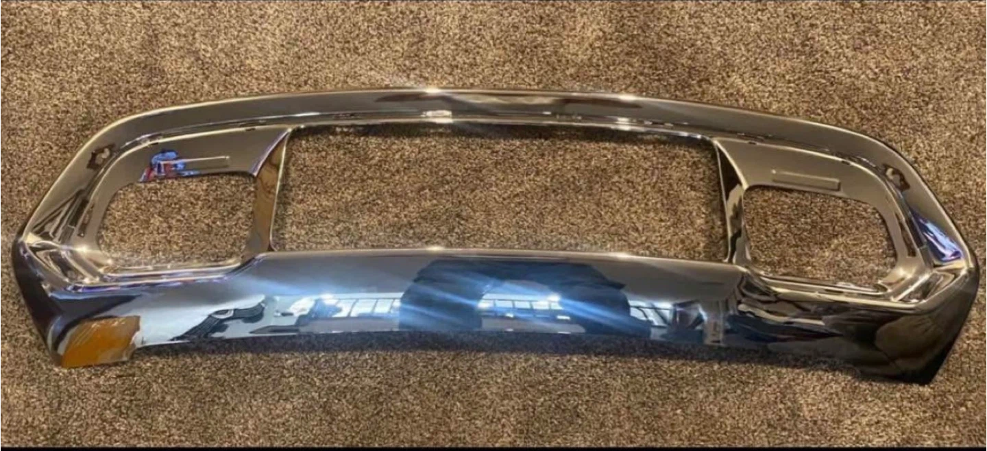 Jeep Grand Cherokee 2017-2021 Lower Grill Cover Molding Chrome