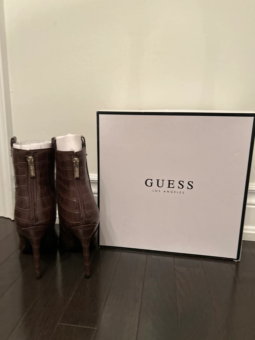 GUESS Brown Crocodile Embossed Heeled Ankle Boots - photo 4