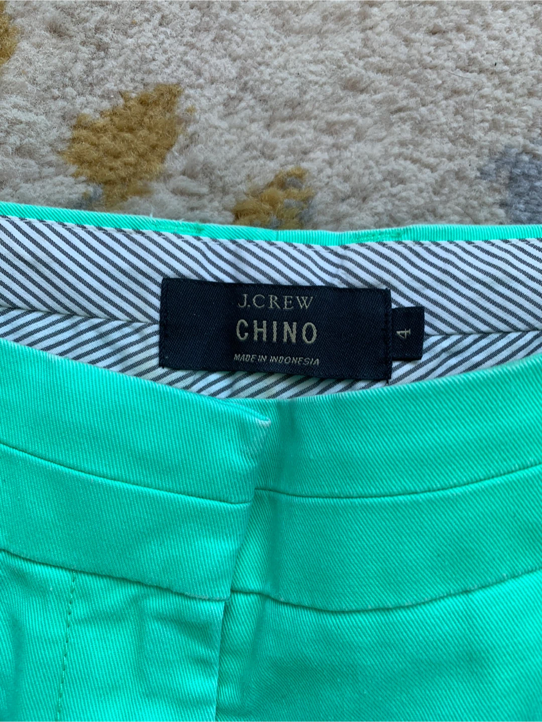 J. Crew Chino Shorts 💚 - photo 3