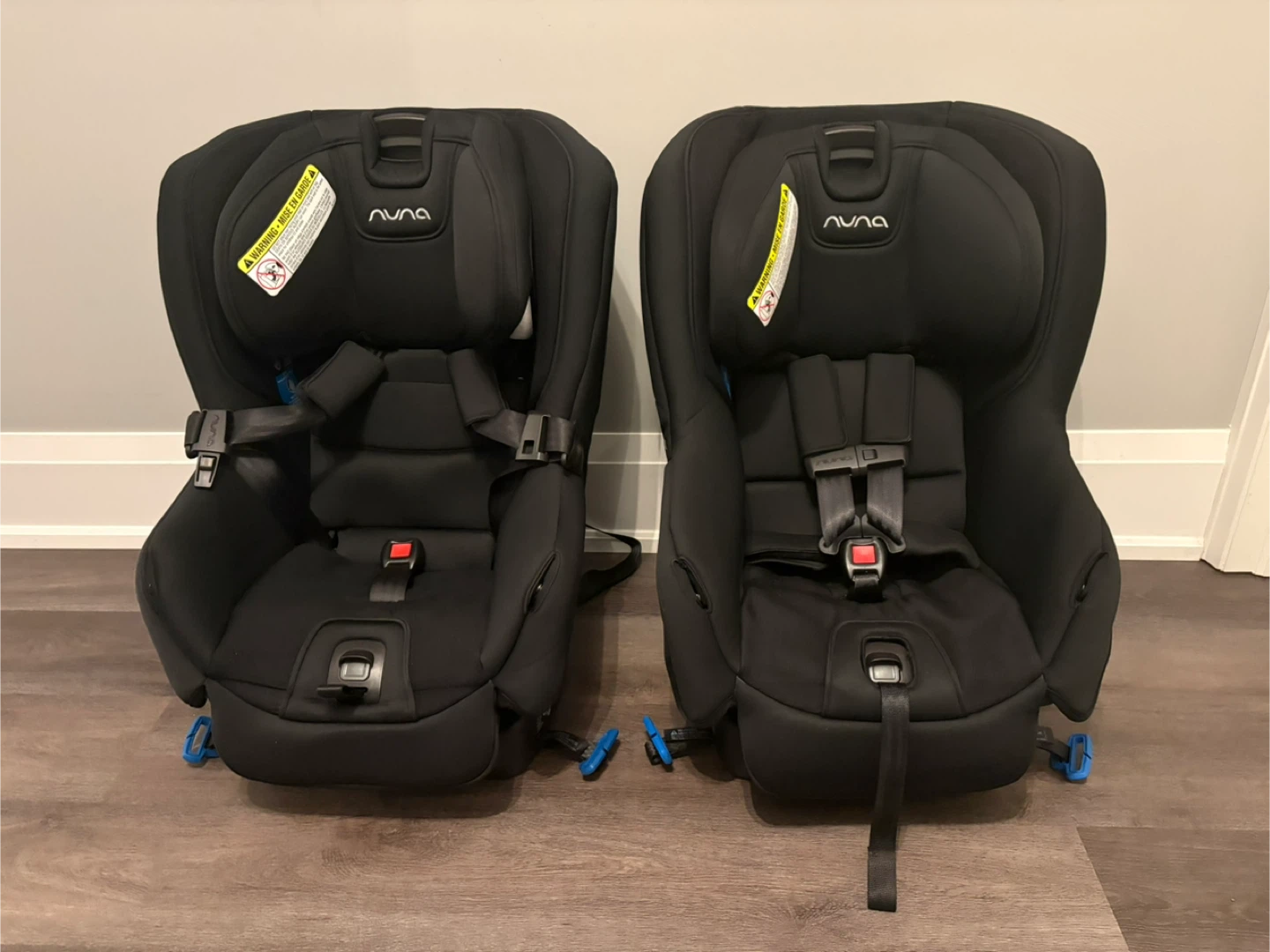 Nuna Rava Convertible Car Seat Bundle