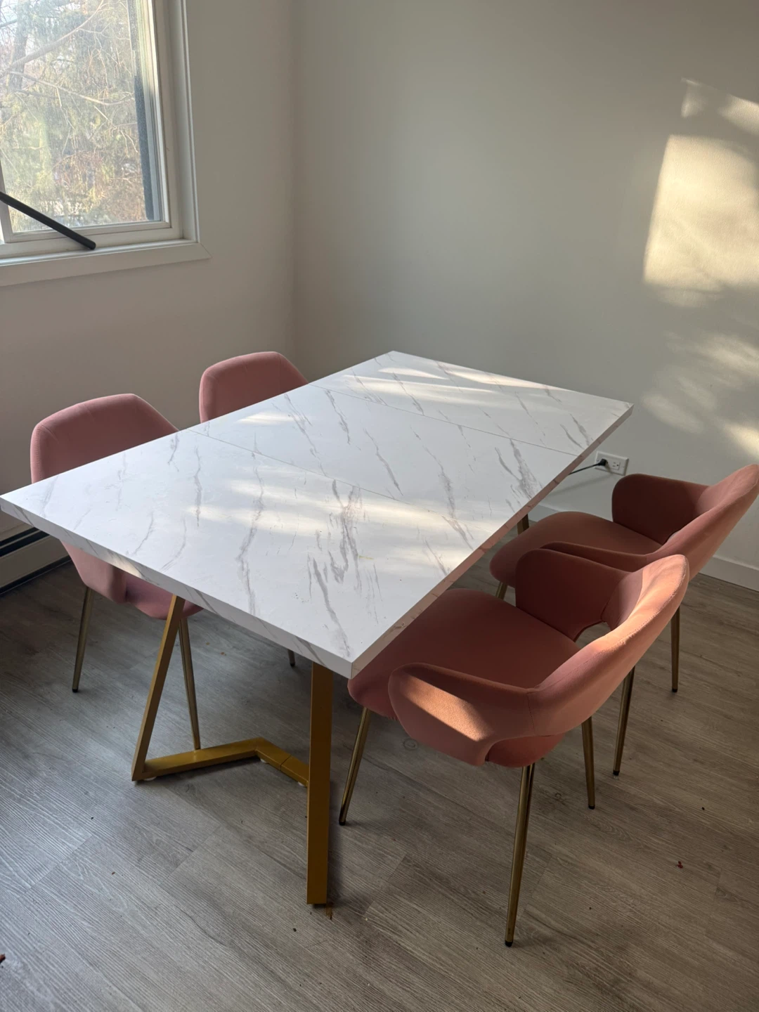 Marble Dining Table Set with 4 Pink Velvet Chairs