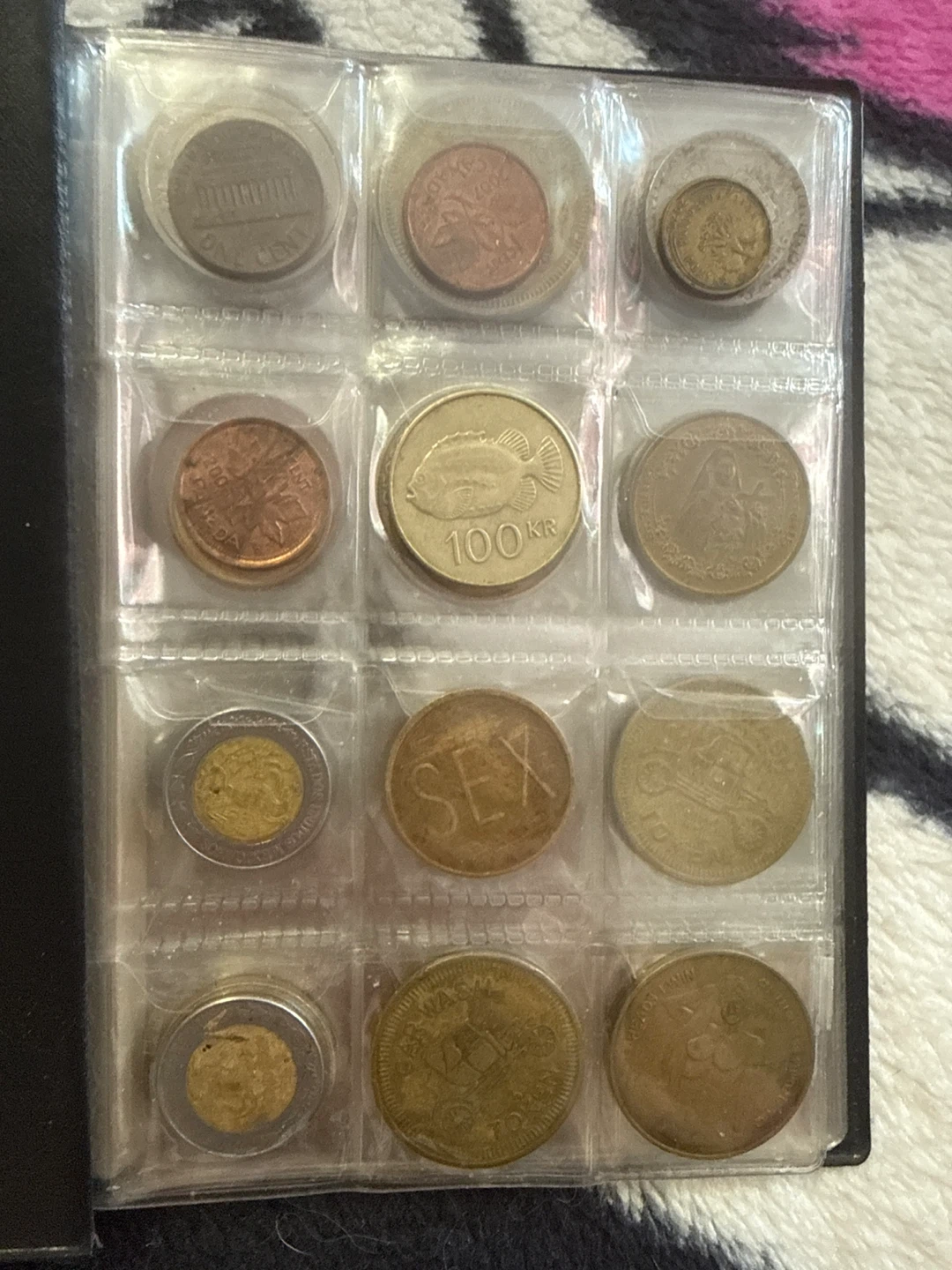 World Coin Collection Binder - photo 2