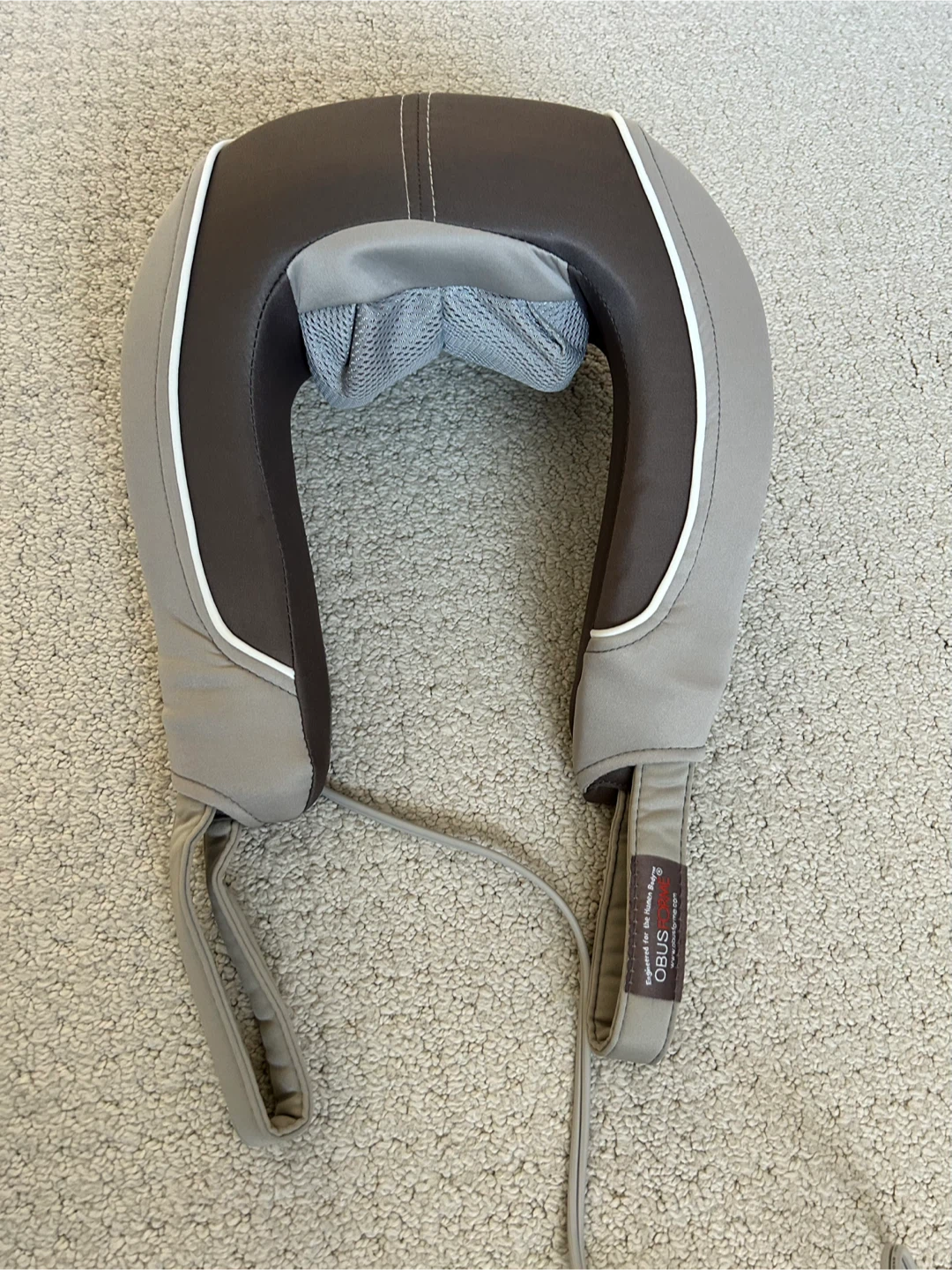 Obusforme Shiatsu Neck Massager with Vibration and Heat - photo 4