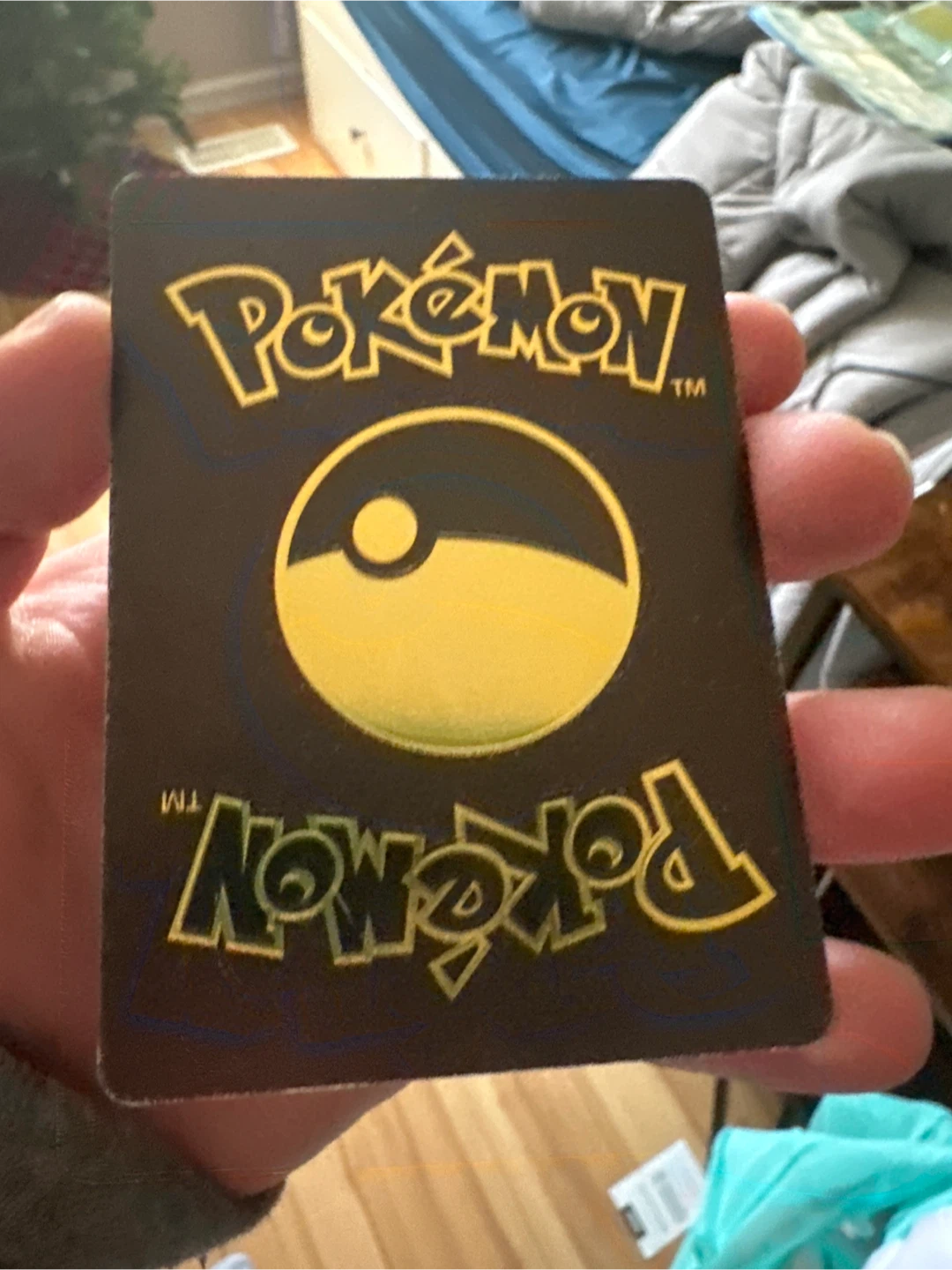 Pokémon Charizard VMAX Card - photo 2