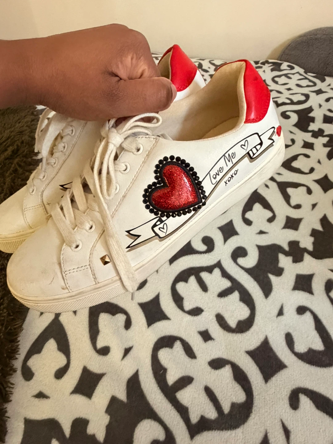 ALDO White Red Heart "Love Me" Sneakers - photo 2