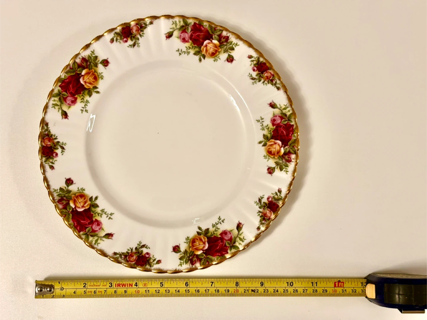 Royal Albert Old Country Roses Plate - photo 3