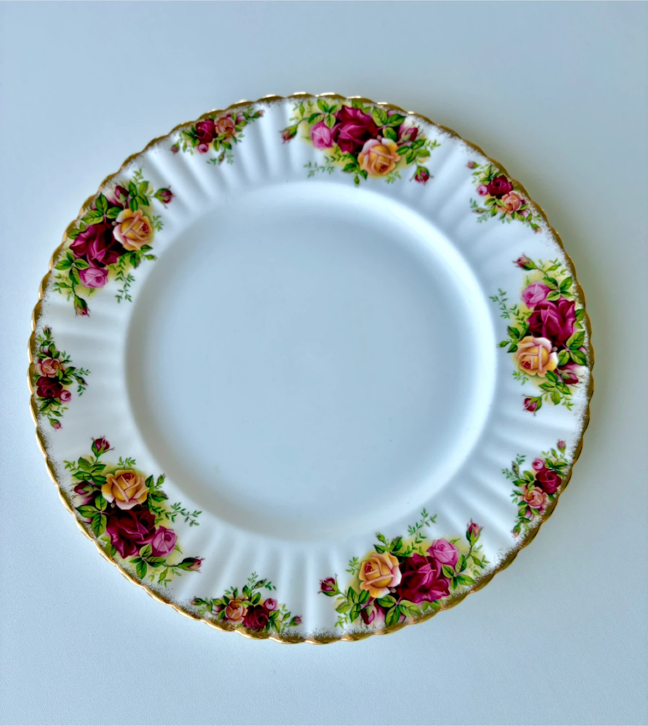 Royal Albert Old Country Roses Plate - photo 2