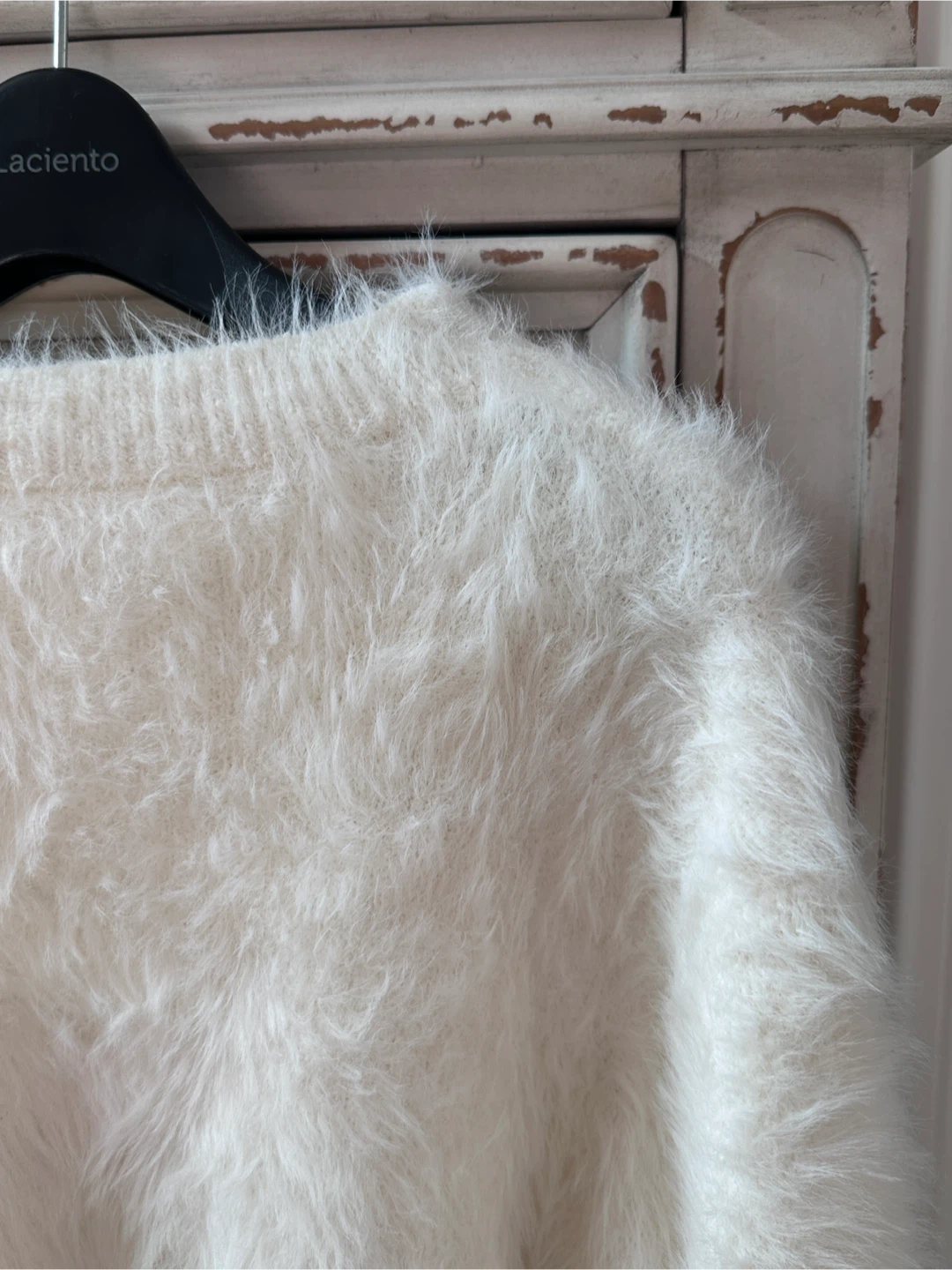 Brand New- Fuzzy Cropped Sweater - photo 3