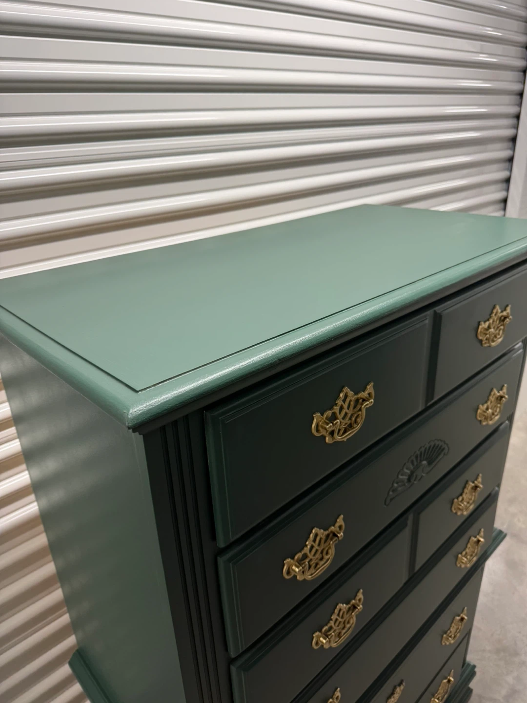 🚨Free Delivery NJ/NY Green Solid Wood Dresser - photo 4