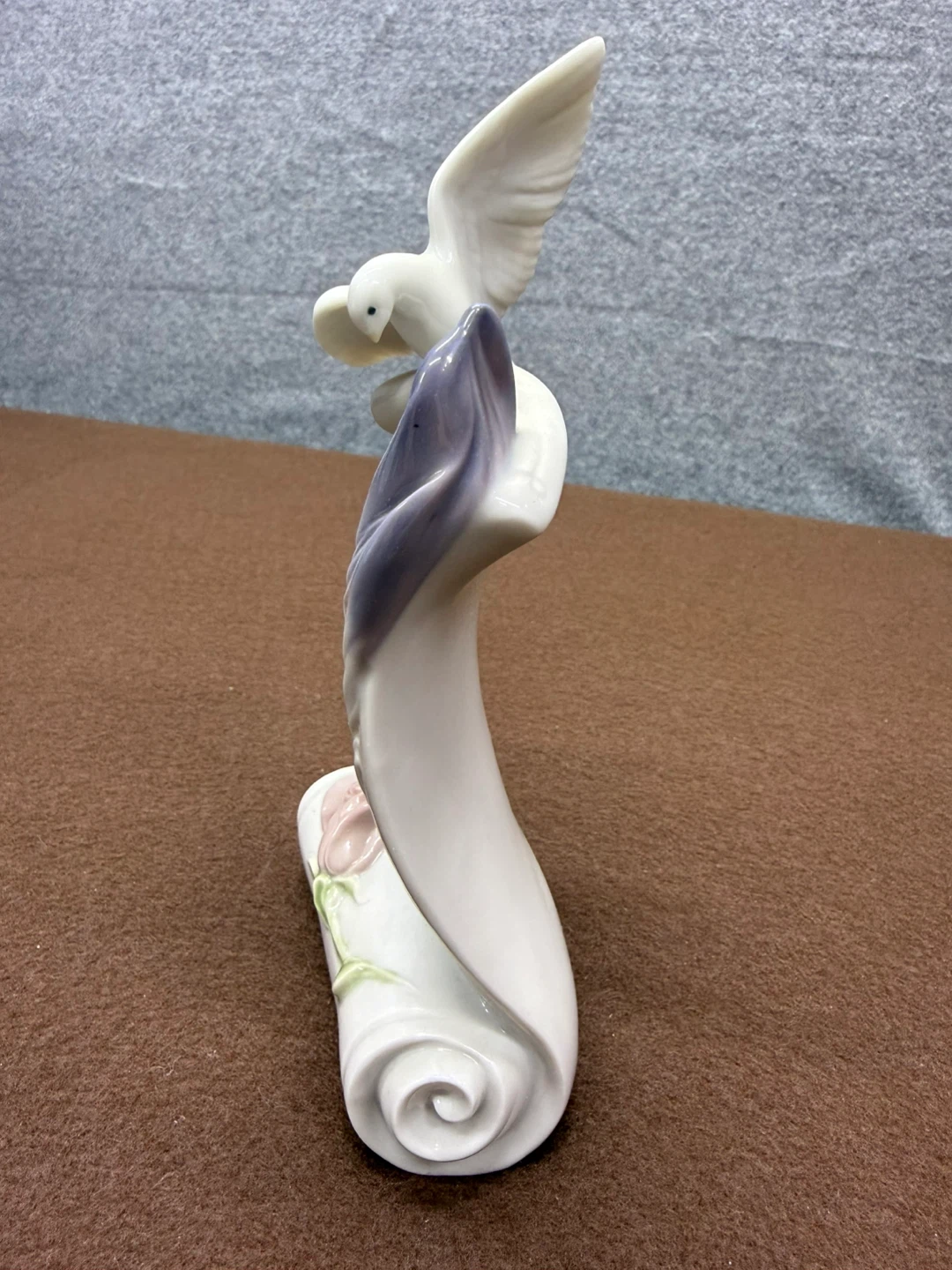 Lladro Society Porcelain Figurine - photo 5