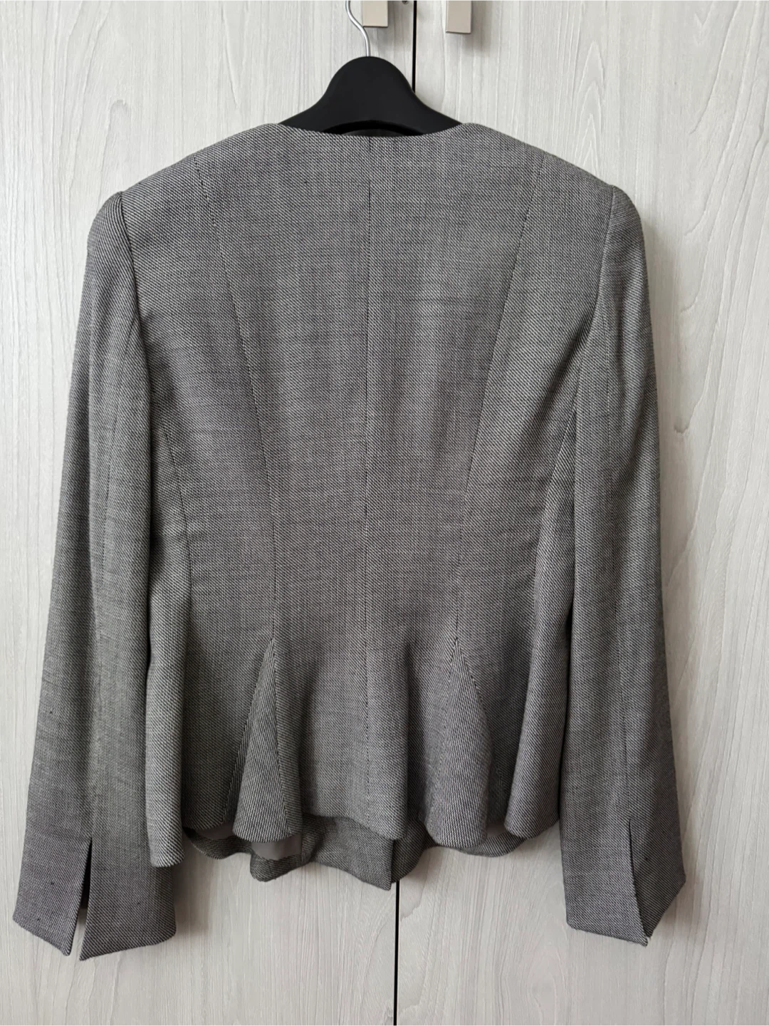 Armani Collezioni Women's Blazer - Size 38 - photo 2