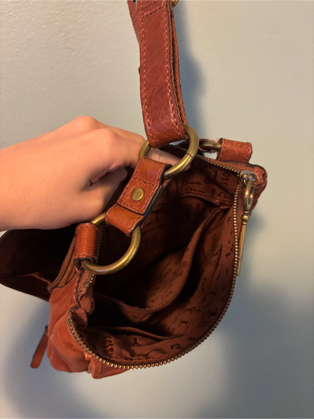 Fossil Leather Crossbody Bag - photo 5