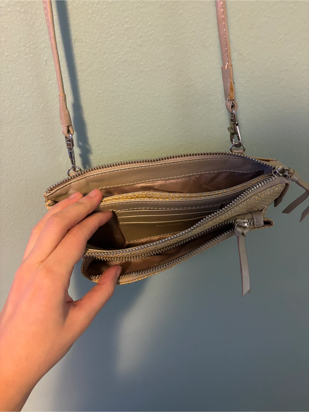 Vera Bradley Crossbody Bag - Tan Textured - photo 3