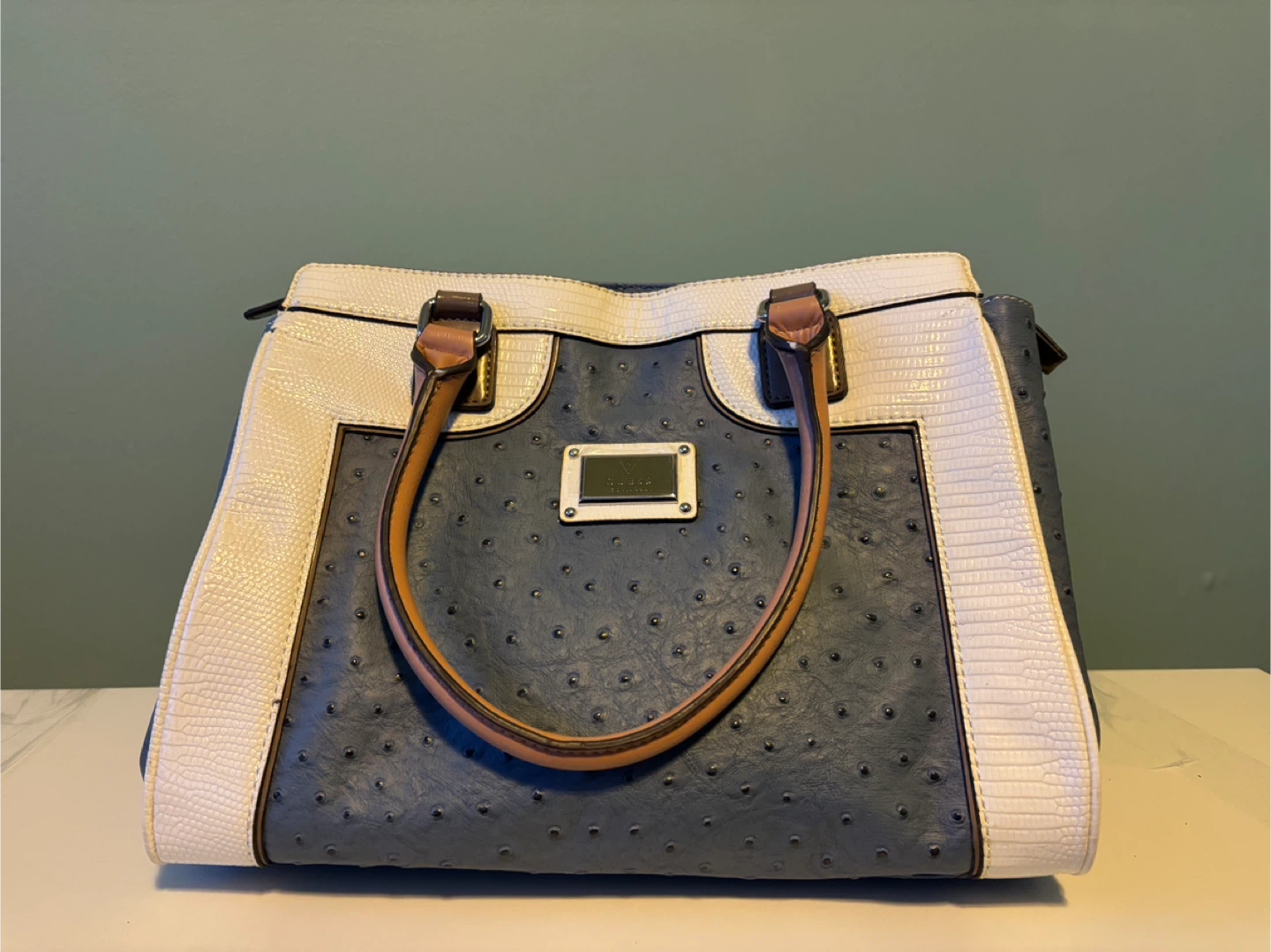Guess Satchel Handbag - photo 2