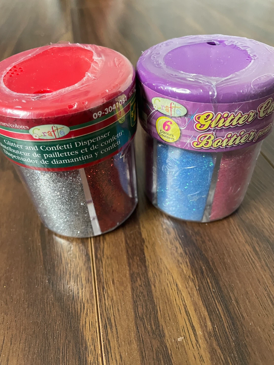 Crafts Glitter and Confetti Dispenser Set 🥕