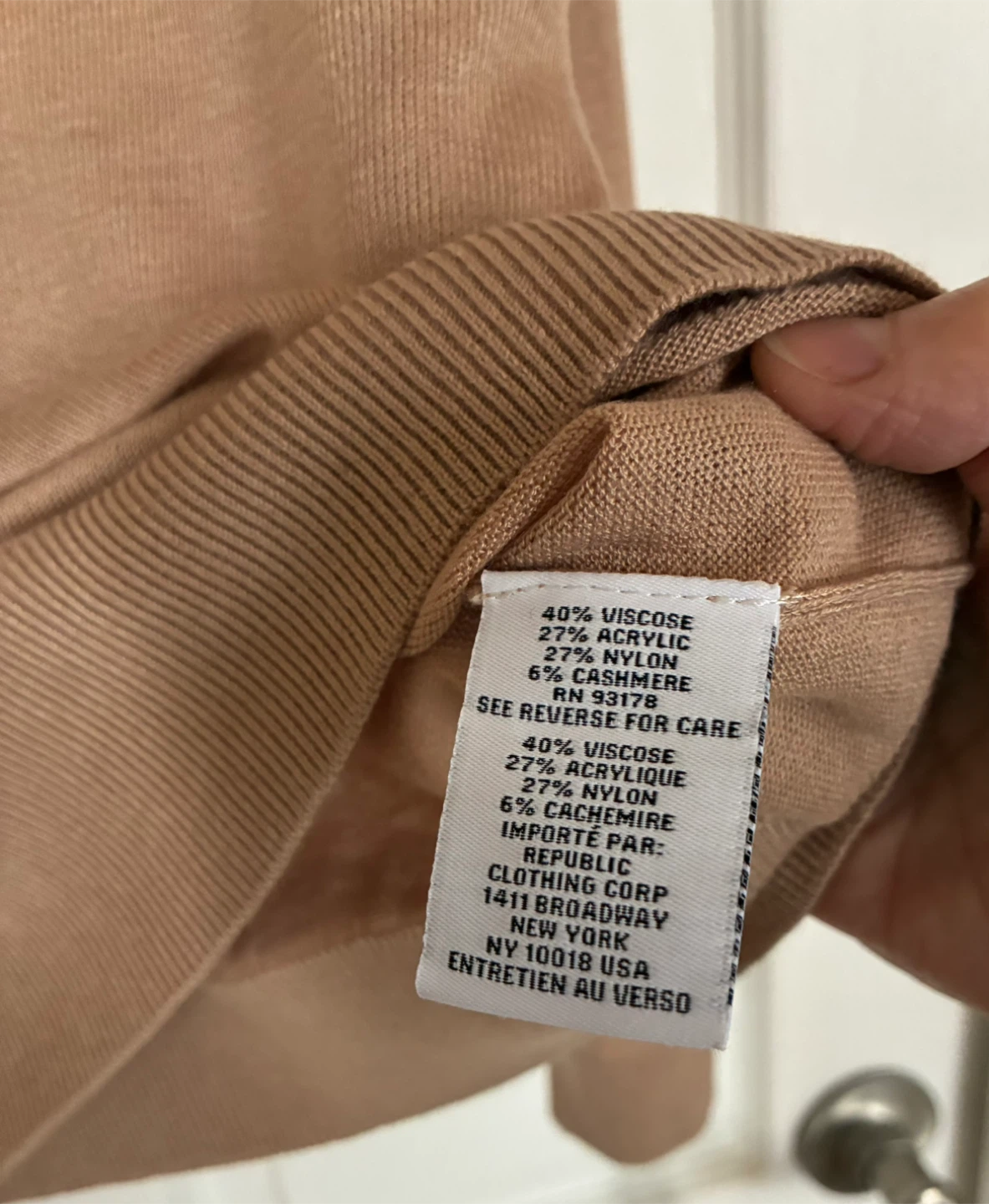 BNWT—Women’s Cashmere Blend Sweater - photo 5