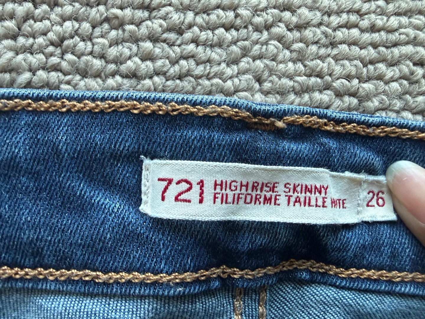 Levi's 721 High Rise Skinny Jeans Size 26 - photo 4