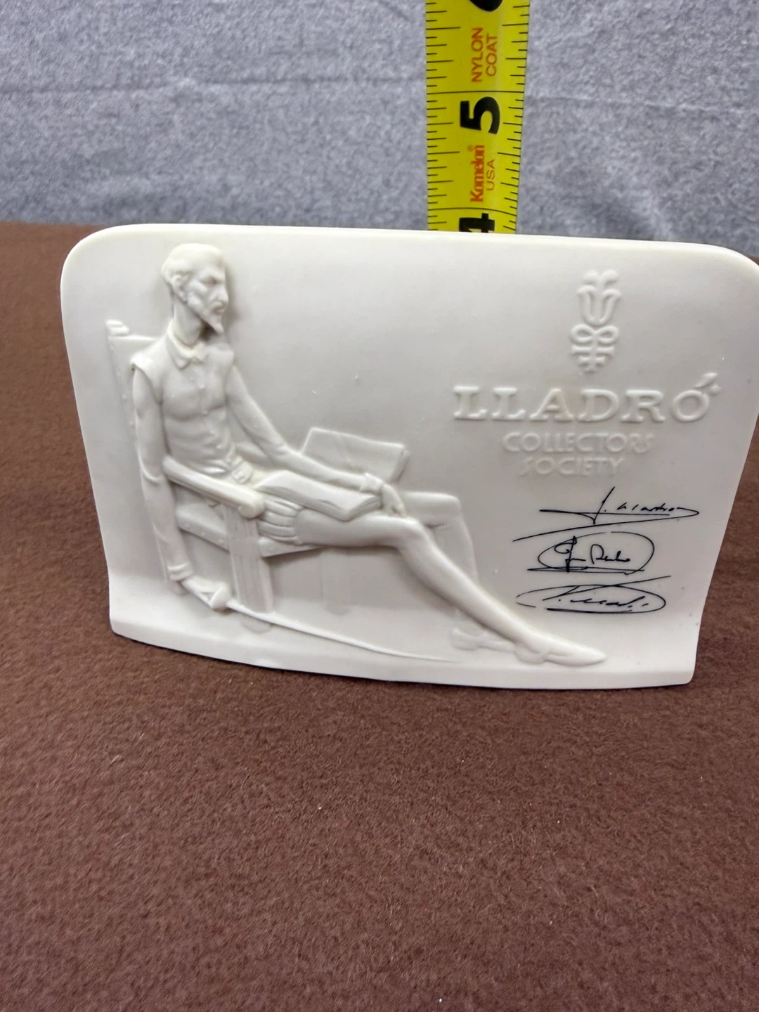 Lladro Collectors Society Figurine - photo 3