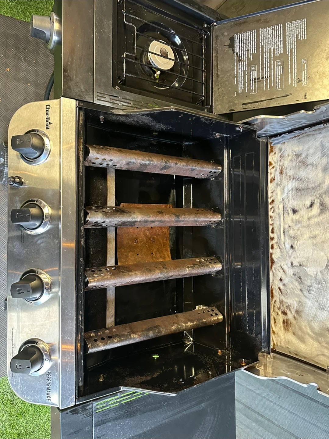 Char-Broil Gas Grill (FREE DELIVERY) - photo 3