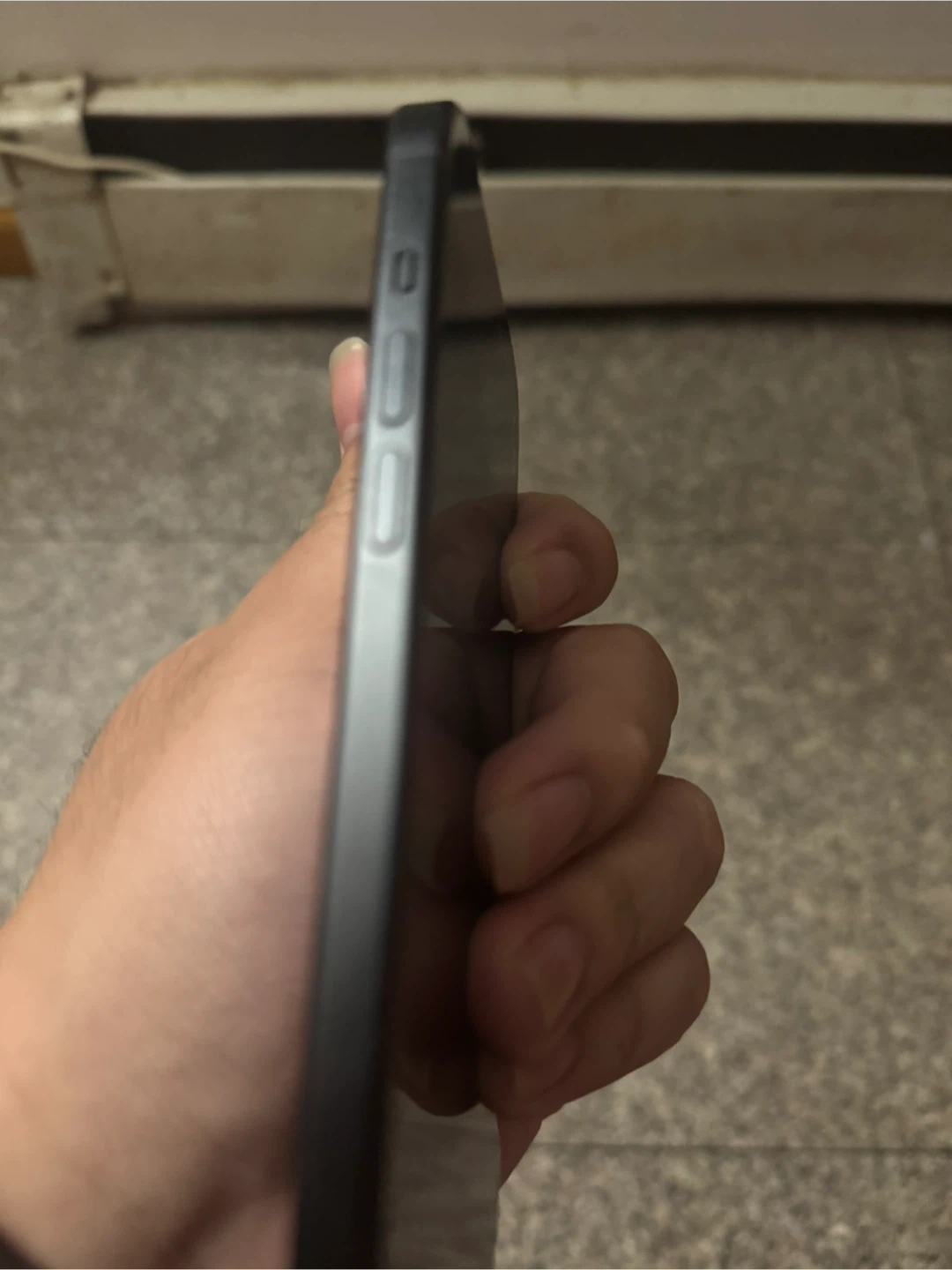 iPhone 15 w 128GB - photo 2