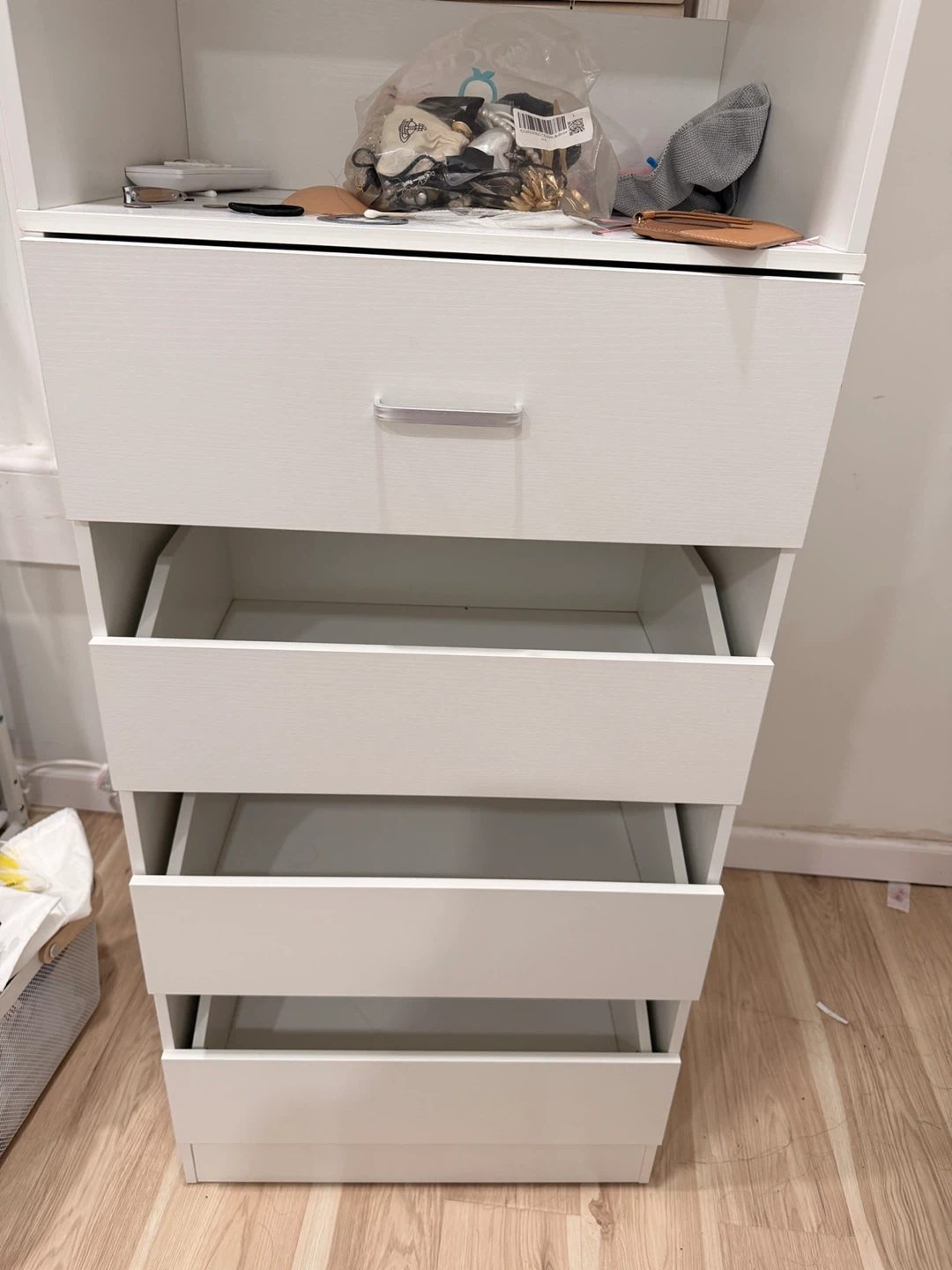 White 4-Drawer Dresser with Top Shelf - photo 2