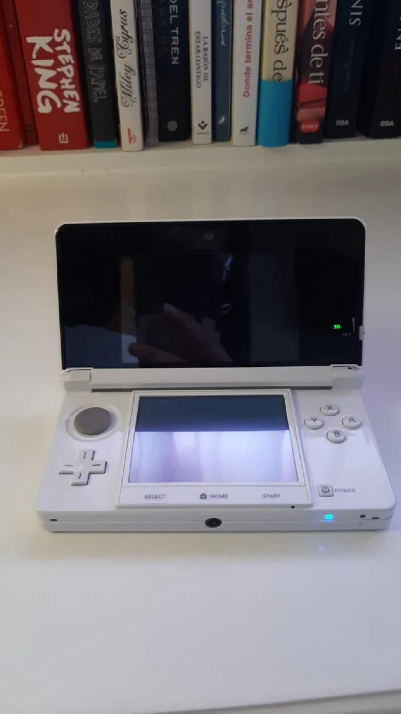 Nintendo 3DS - White - photo 3