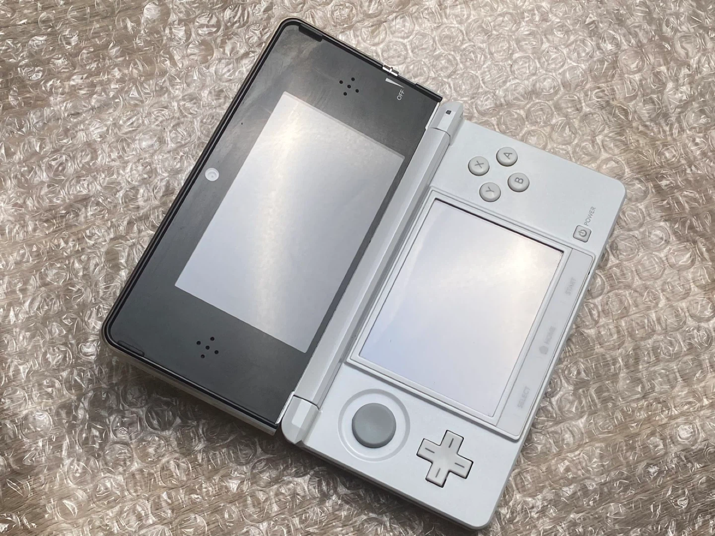 Nintendo 3DS - White - photo 2