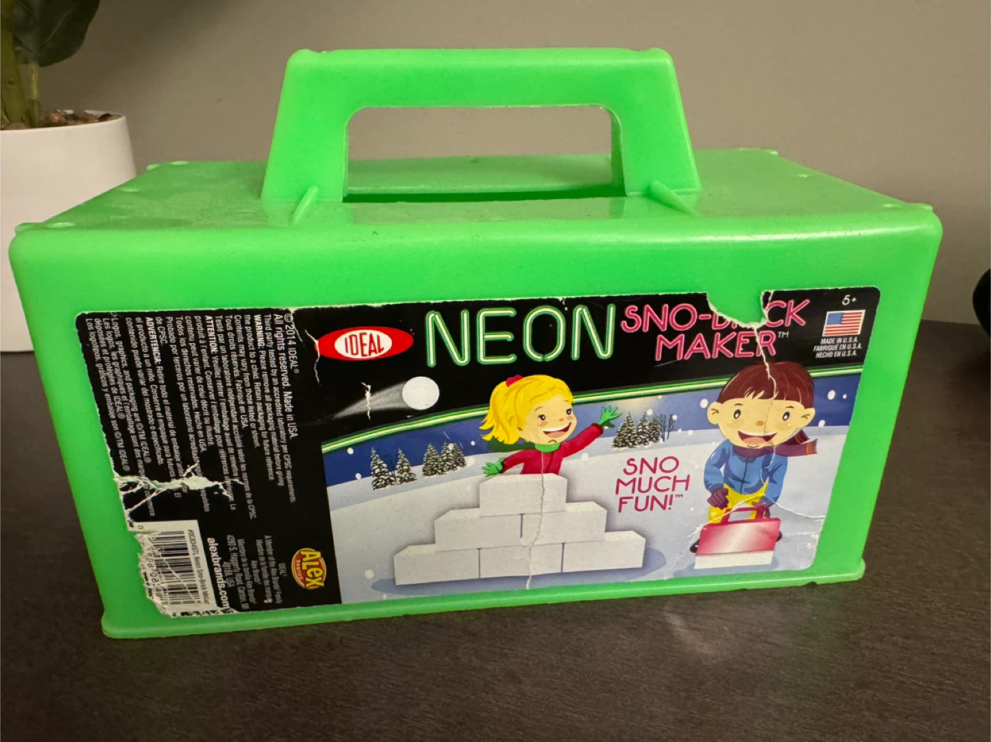 Ideal Neon Sno-Block Maker