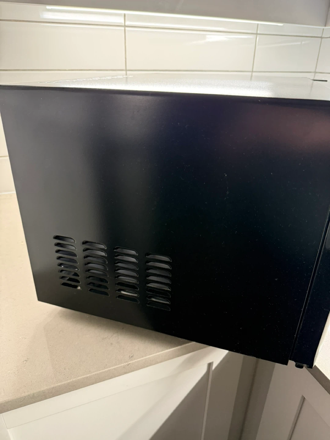 Hamilton Beach Microwave Oven - photo 5