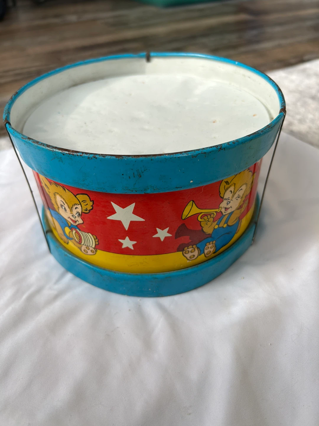 Vintage Ohio Art Tin  Lithograph Drum Toy with Bear Musicians