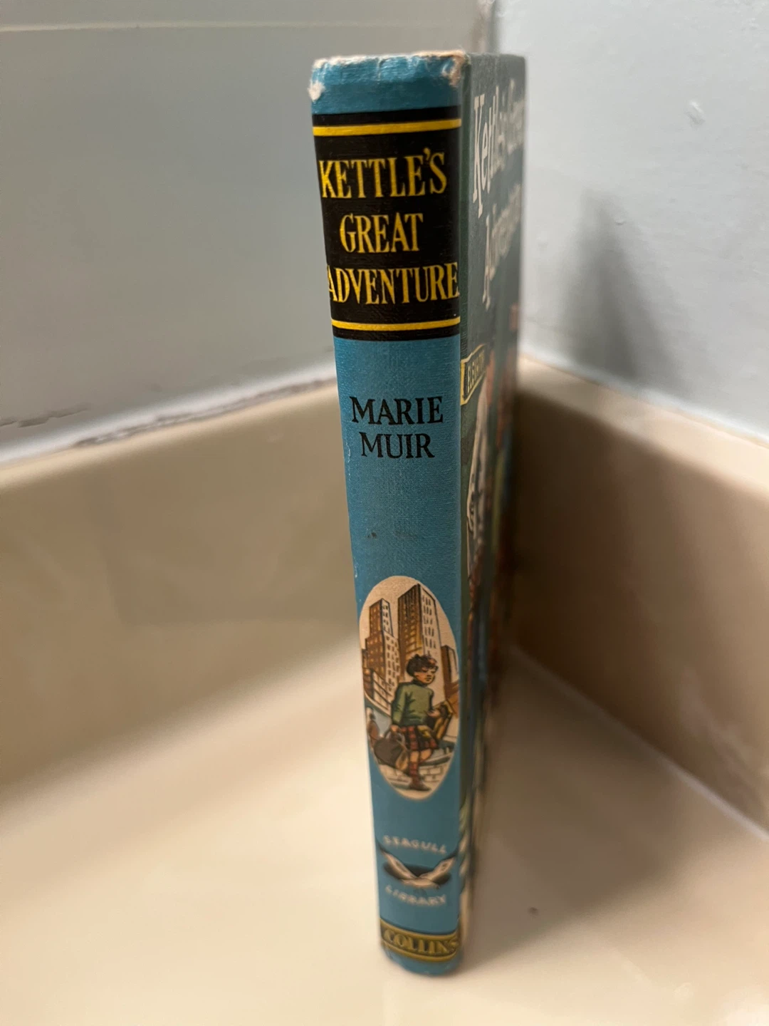 Kettle’s Great Adventure 1970 Vintage Book - photo 3
