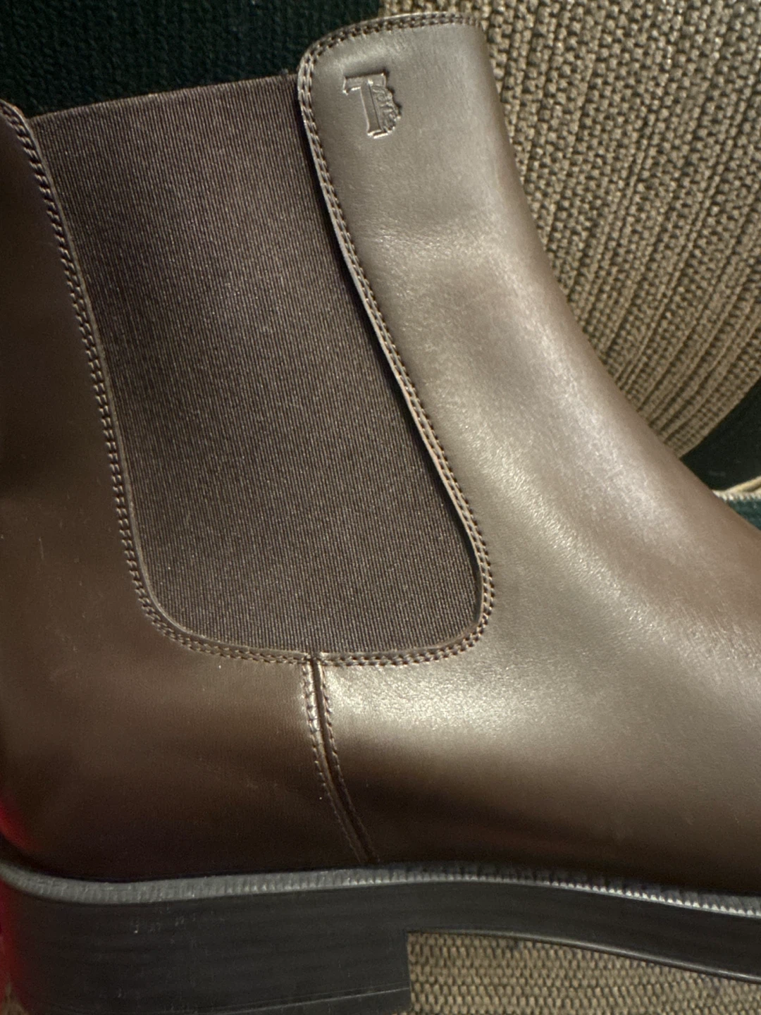 Tod's Leather Chelsea Boots - photo 2