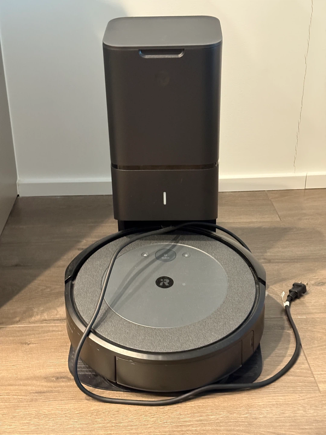 Roomba i4+ 🥕