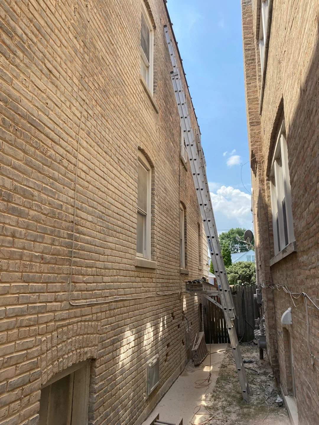 Tuckpointing - photo 2
