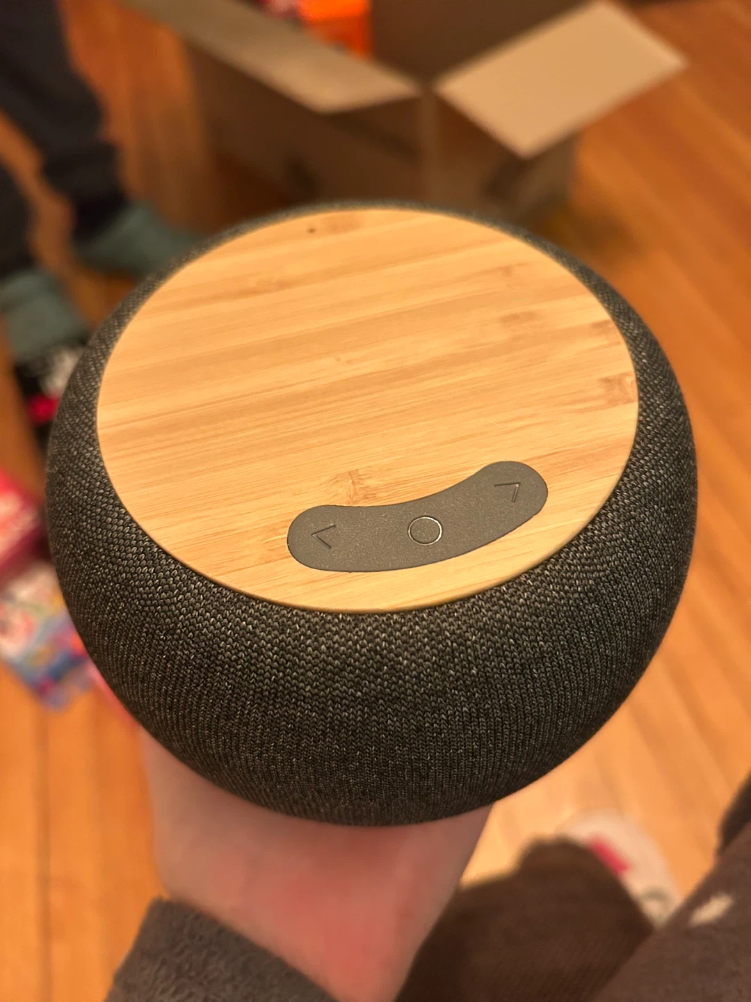 GARM Speaker Wireless Charging - photo 3