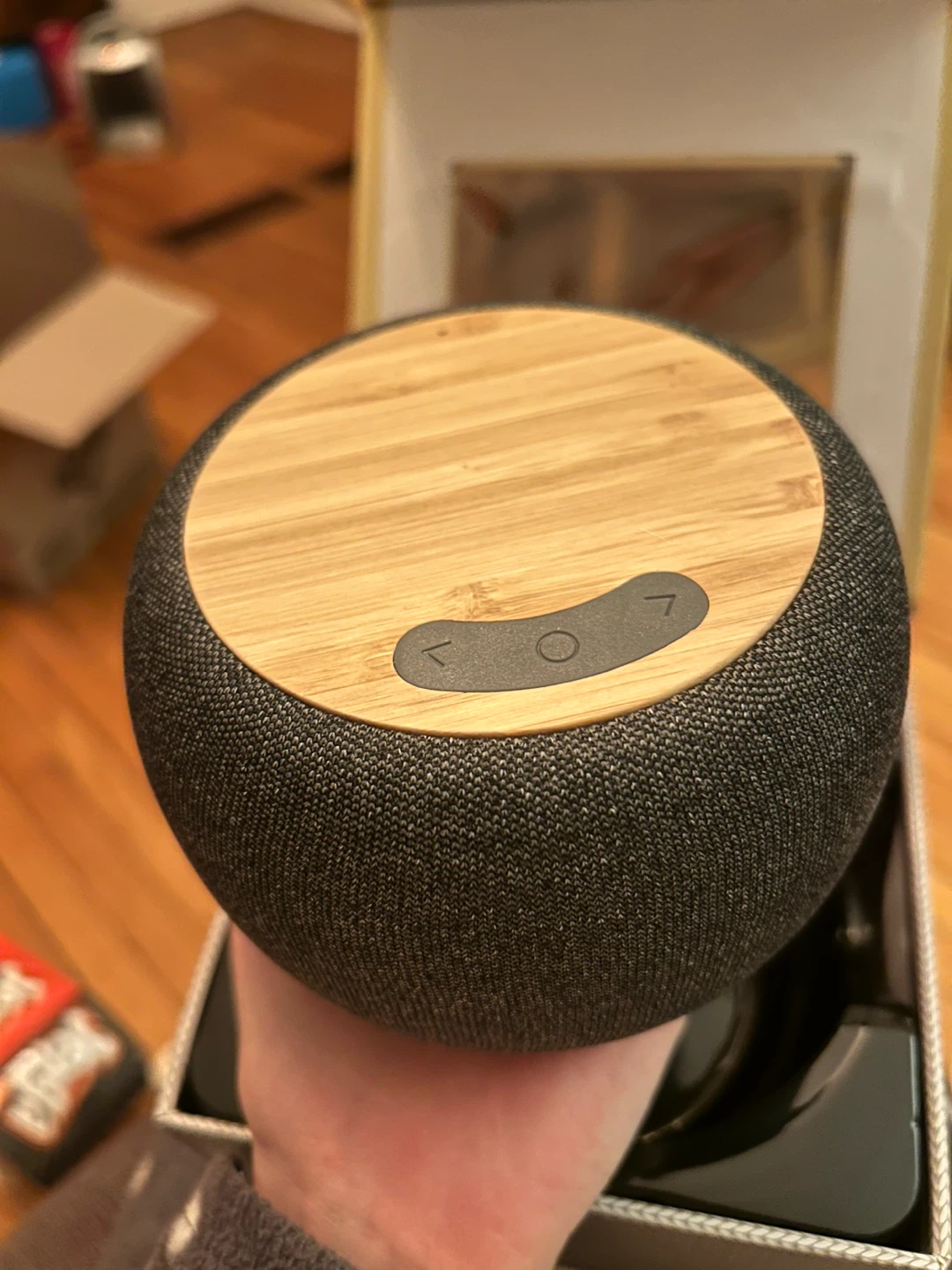 GARM Speaker Wireless Charging - photo 4