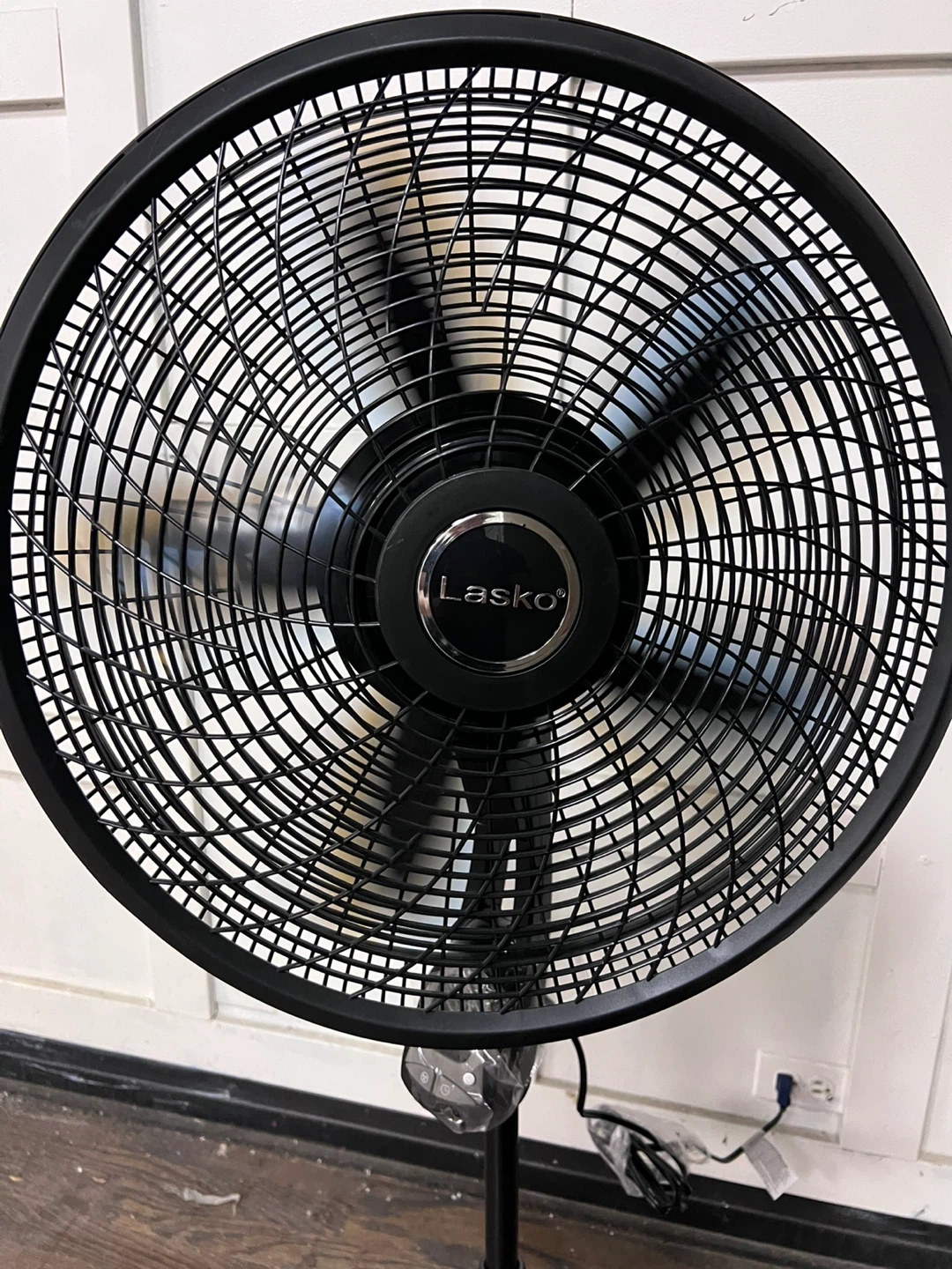 Lasko Pedestal Fan - Black - photo 3