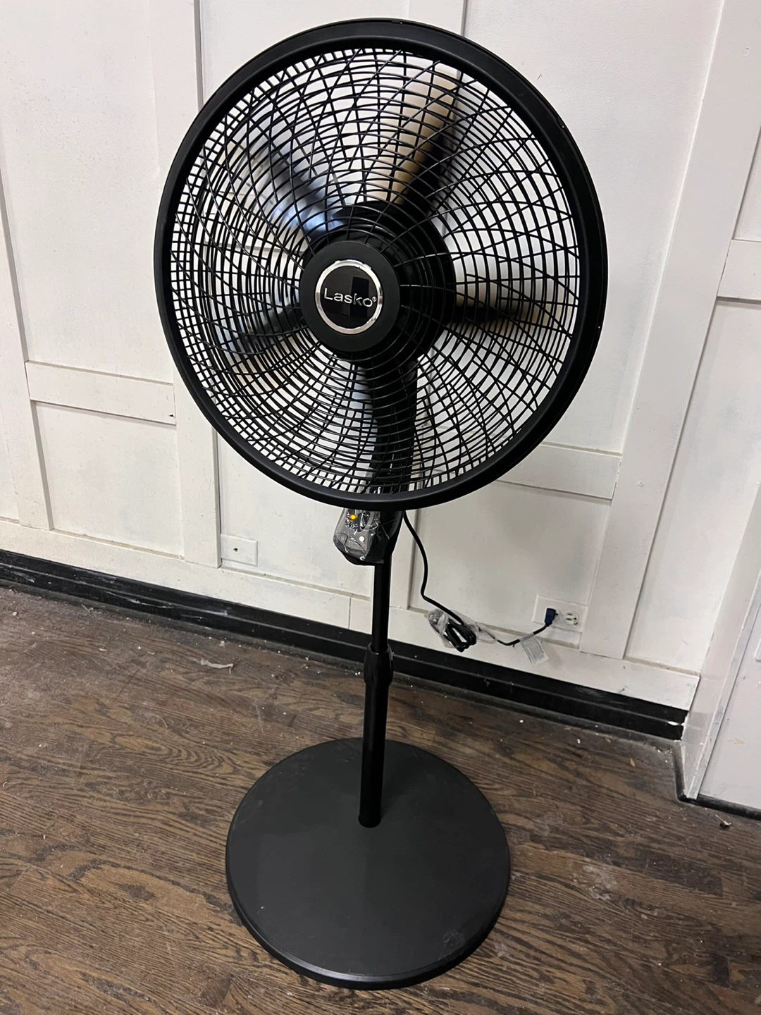 Lasko Pedestal Fan - Black - photo 2