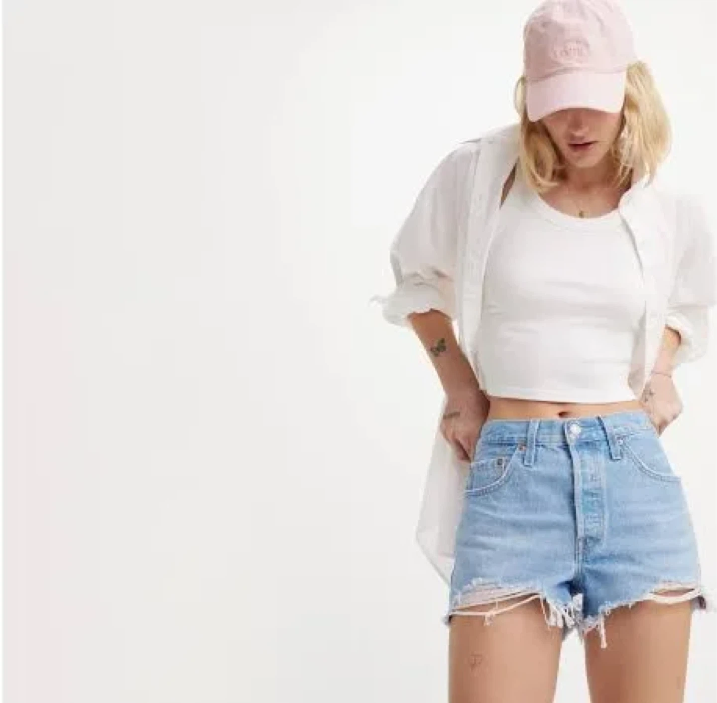 NEW! Levi's 501 Cutoff Denim Shorts - photo 4