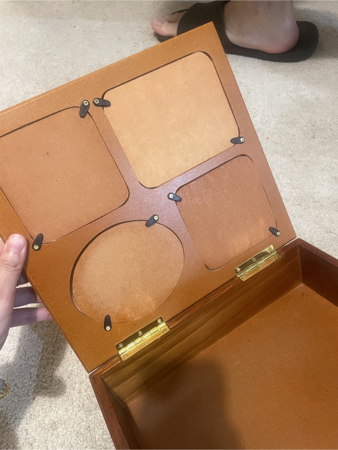 Wooden Photo Memory Box with 4 Frames - photo 3